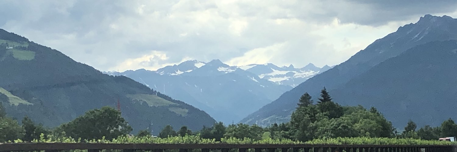 TWITdan25's profile banner image