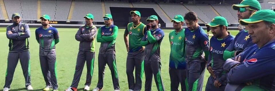 8Hafeez's profile banner image