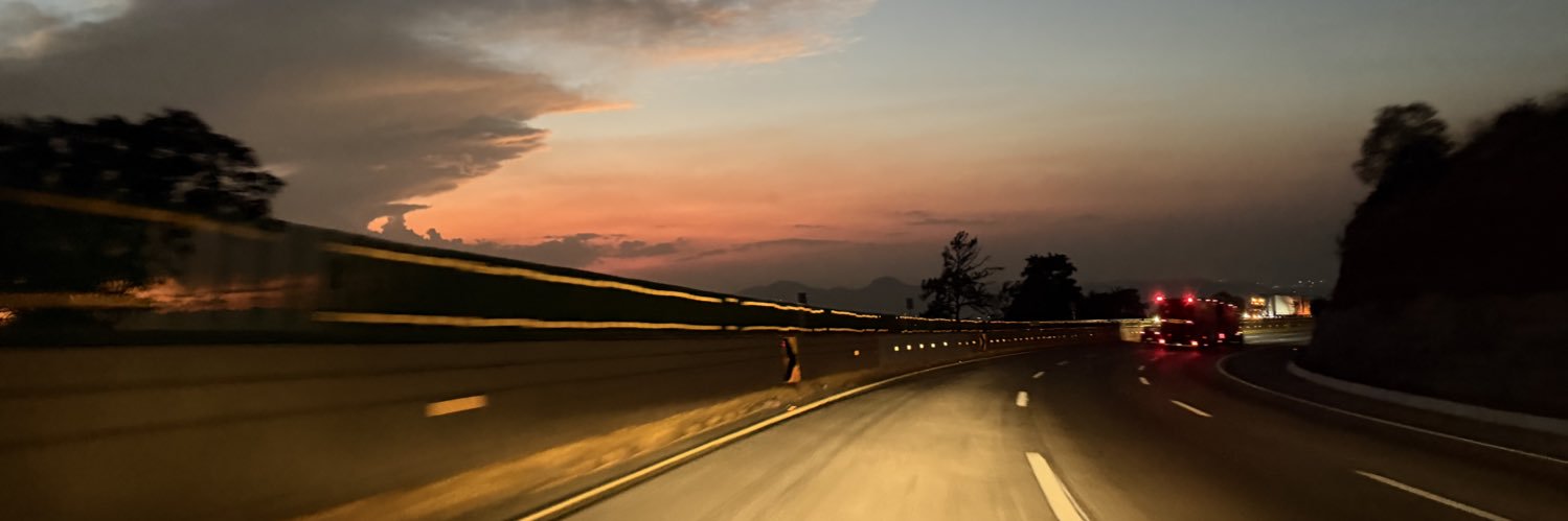 Hector_ivivanco's profile banner image