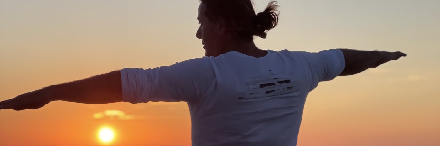 RelaxsBey's profile banner image