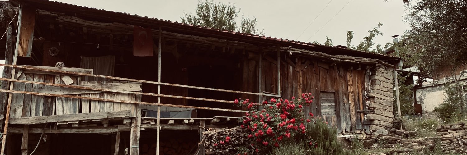 fatmaaayy's profile banner image