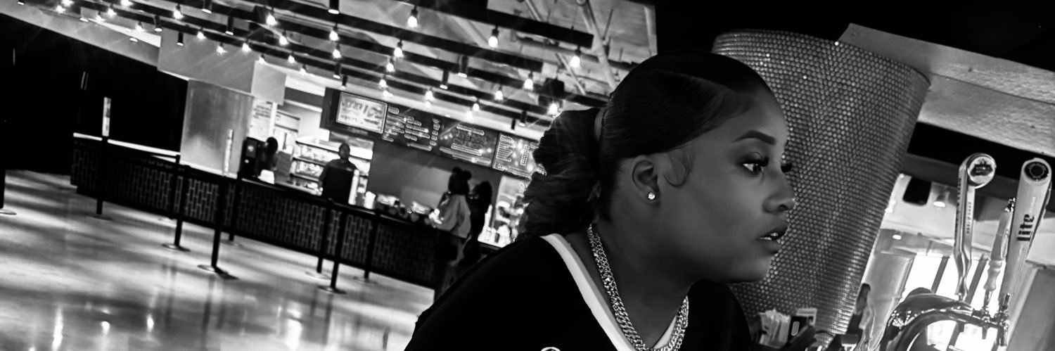 _PinkLips_Pow's profile banner image