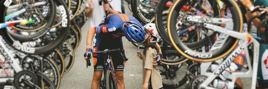 CiclistiFamily's profile banner image