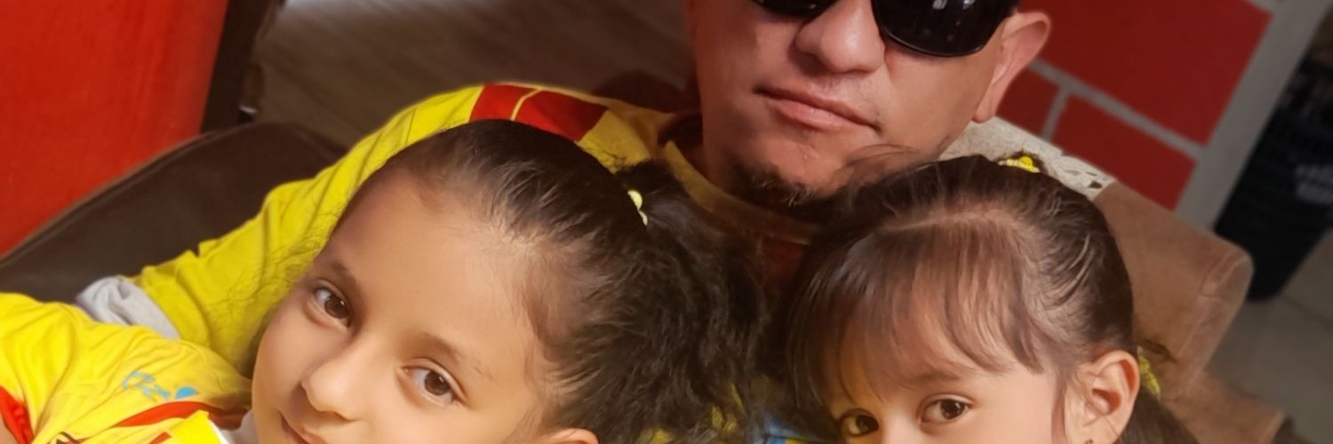 RAMIRORUIZ27's profile banner image