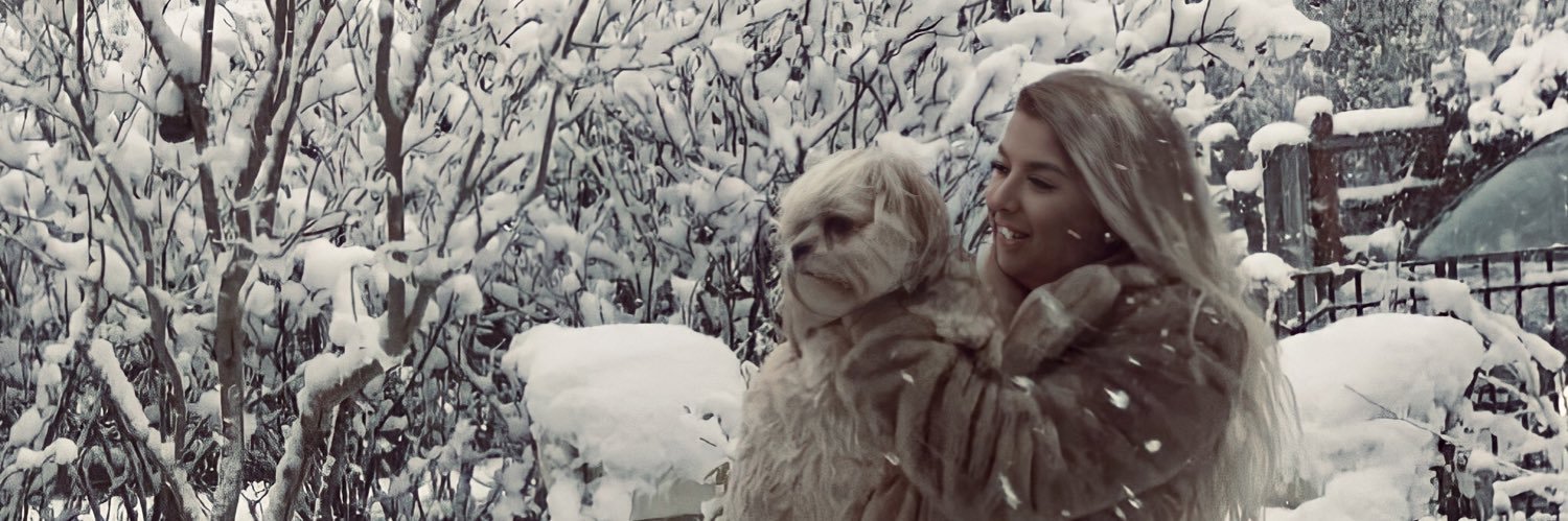 Milly_Furniss's profile banner image