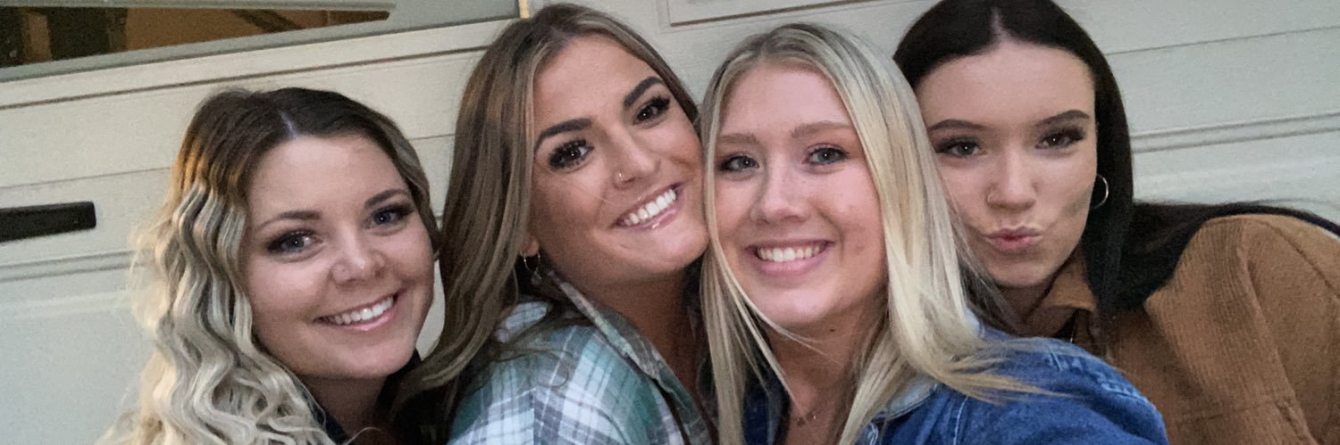 maddieraeee__'s profile banner image