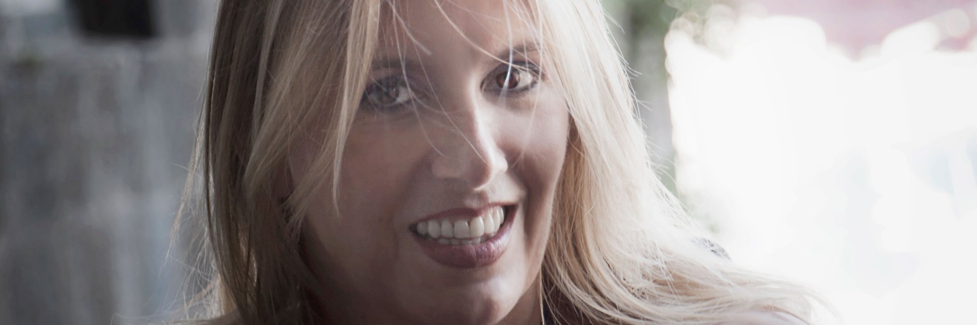 roberta_marone's profile banner image