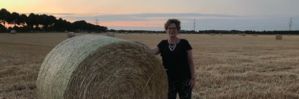 BethKRoden22 Profile Banner