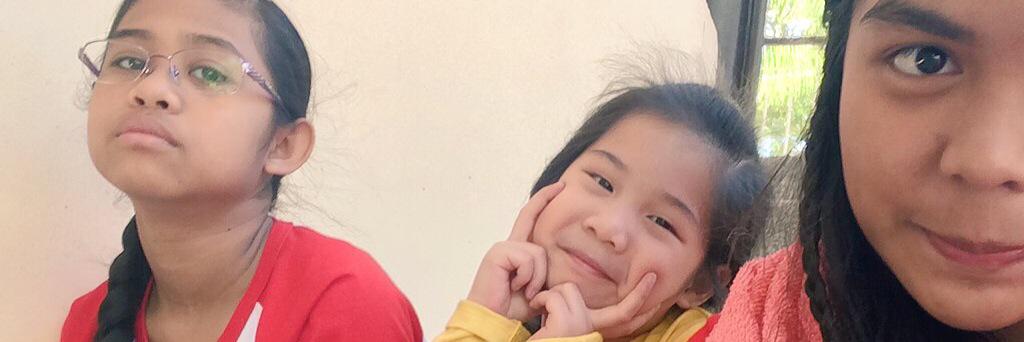 _itsmemomai_'s profile banner image