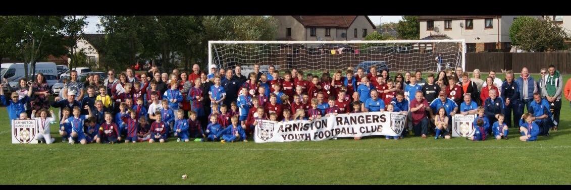 arniyfc's profile banner image