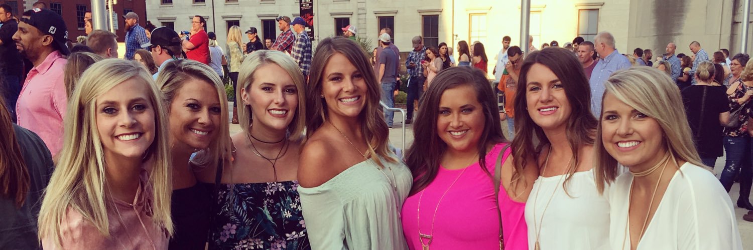 RachelOlson2's profile banner image