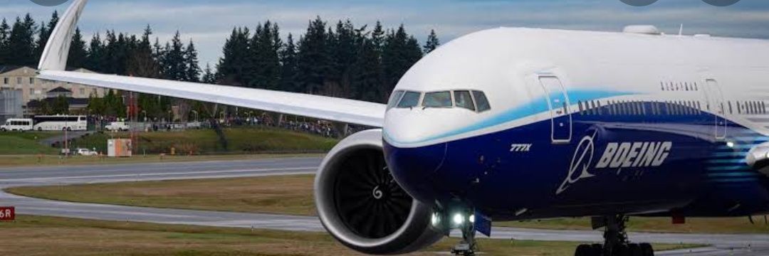 Vinay Nilkanth ✈️🌍 banner