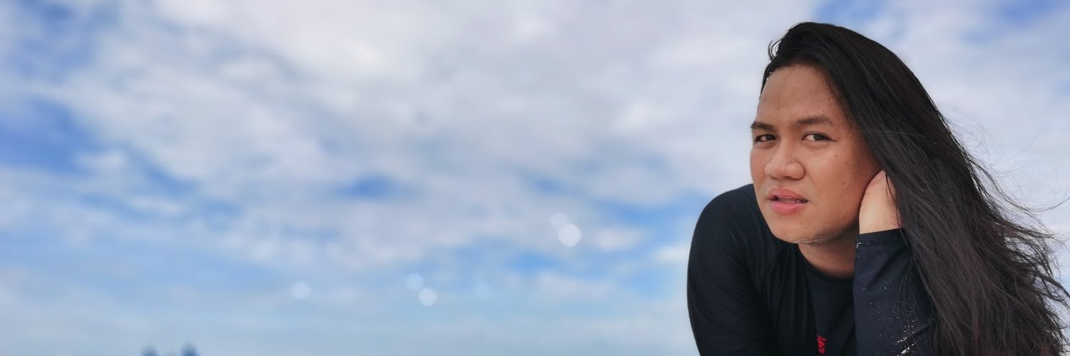 ilovelouneil's profile banner image