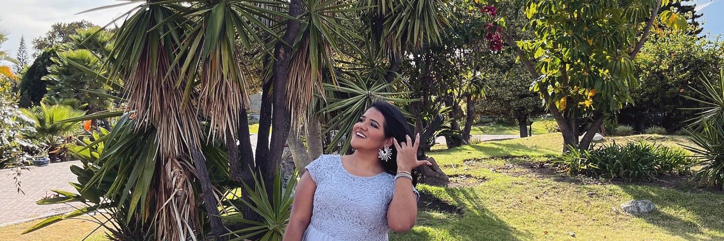 Monse_Vj's profile banner image