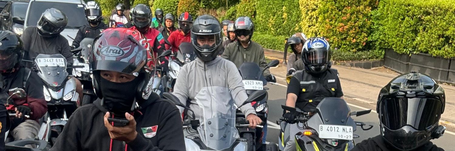 yoskusuma's profile banner image