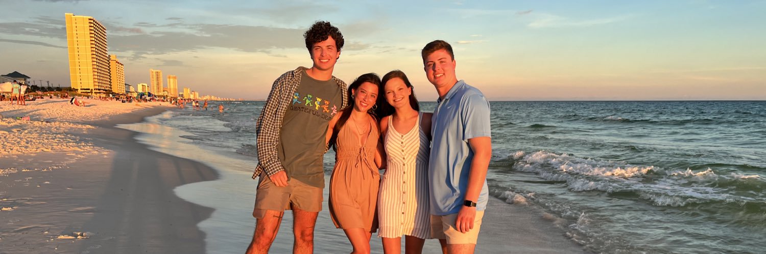 haileyannw1's profile banner image