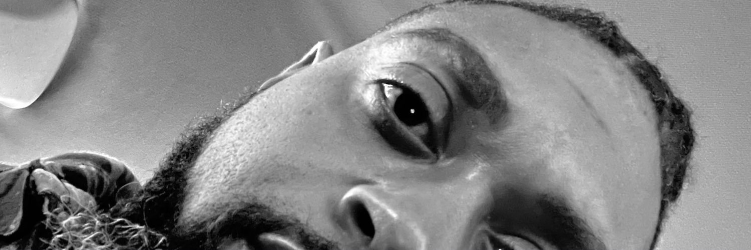 freemynds's profile banner image