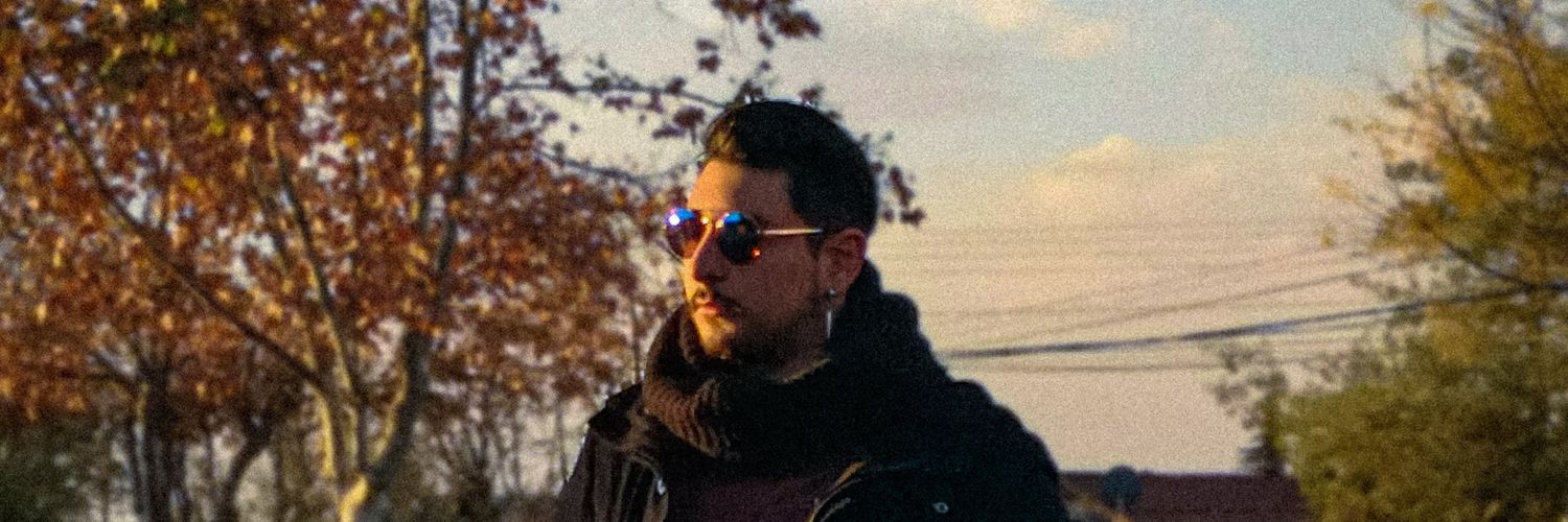 Simon Diaz banner
