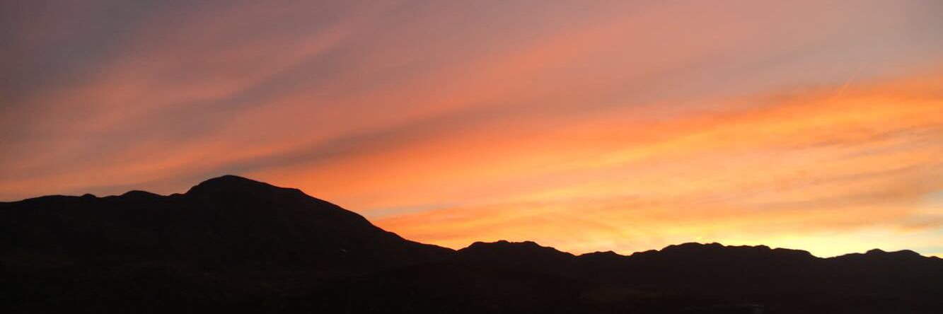 mel_vee_'s profile banner image
