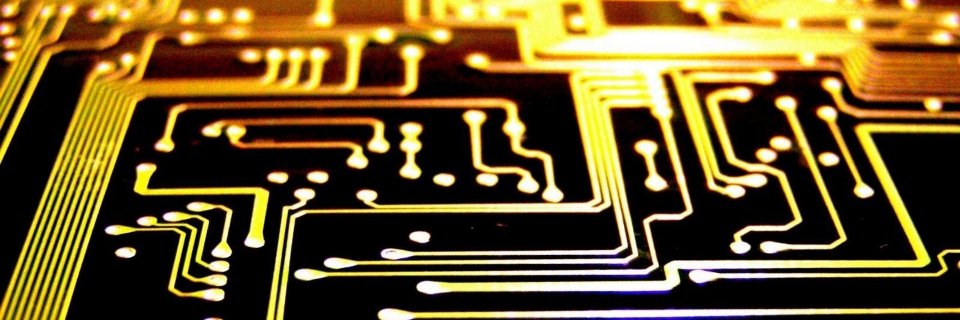 EM banner