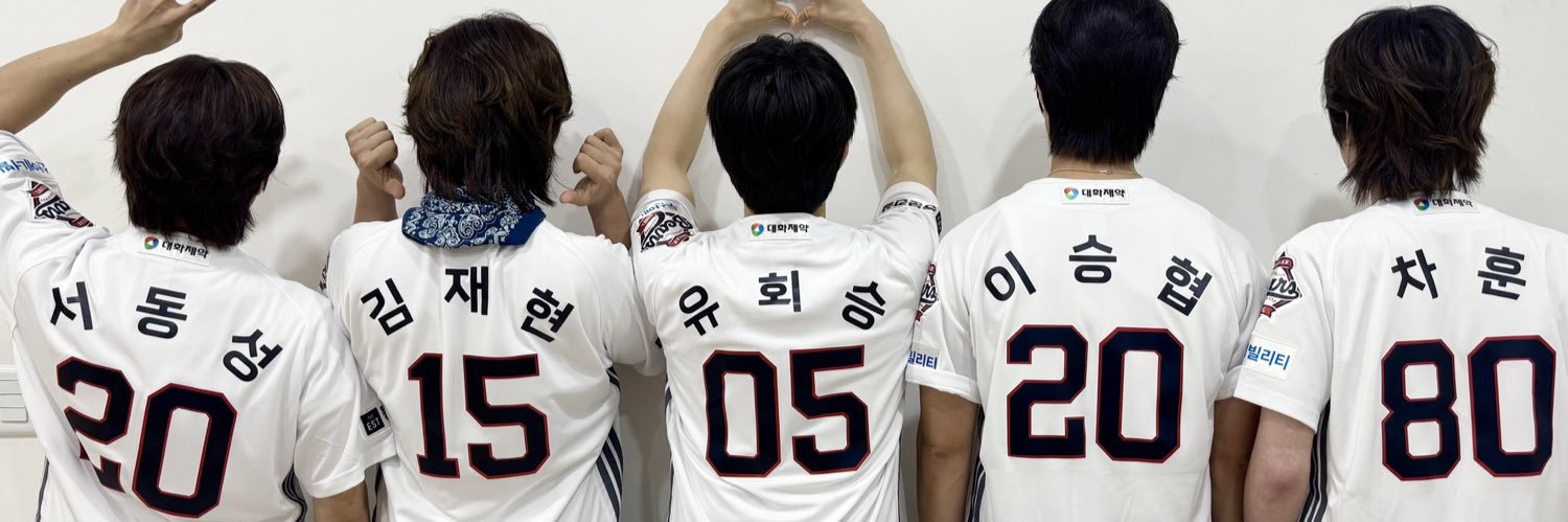 Jenny8648's profile banner image