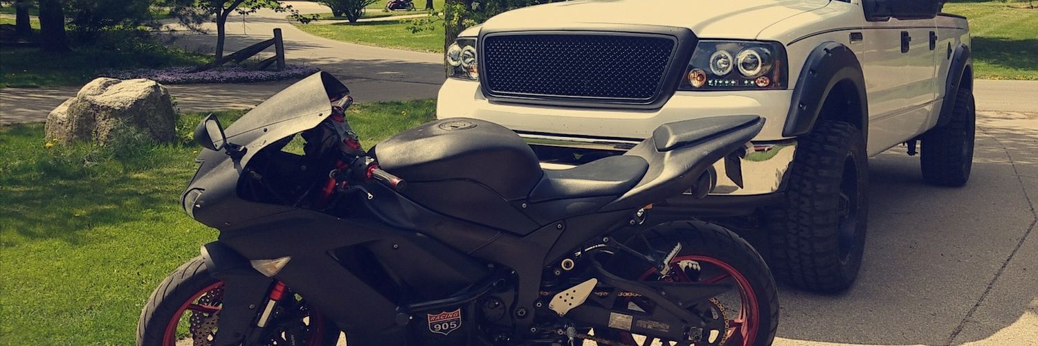 tyler_pires's profile banner image