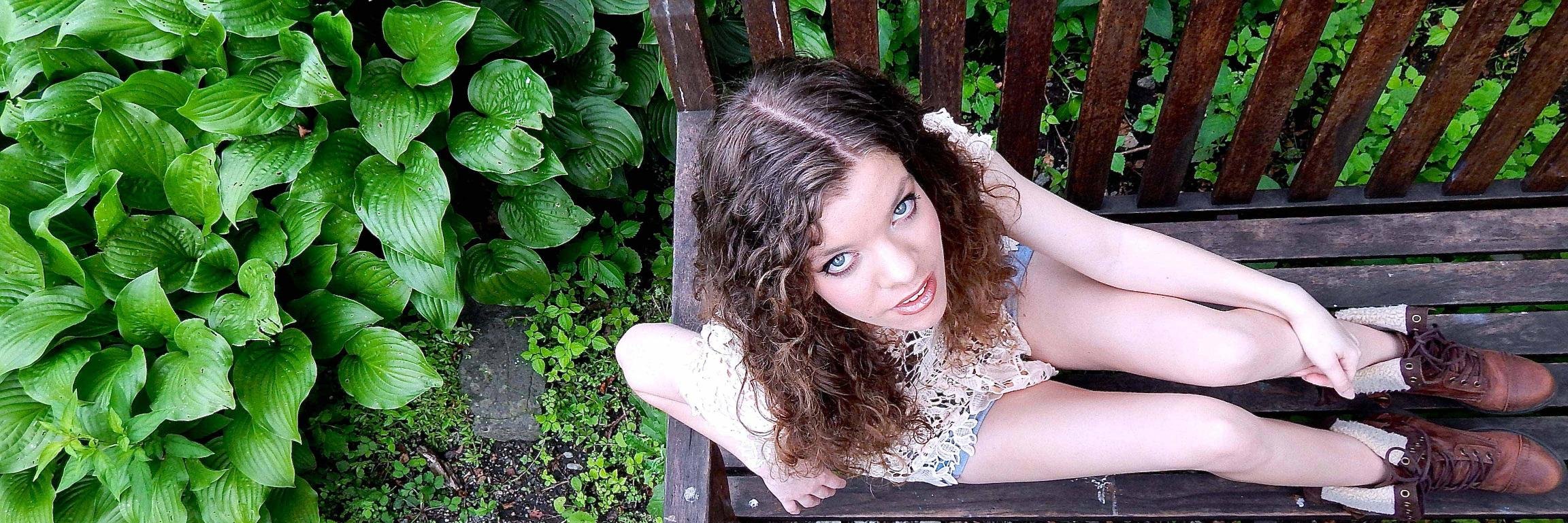 JennetteEmusic's profile banner image