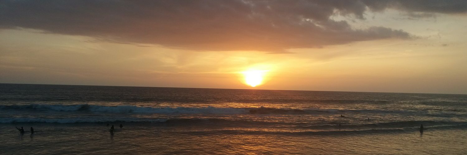 _rocioandrade's profile banner image