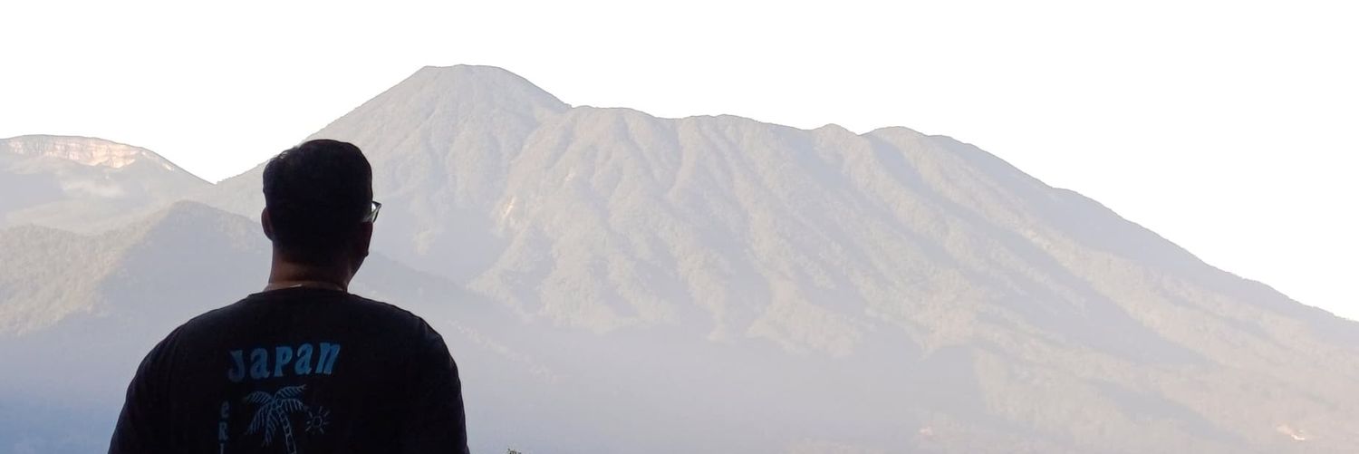 SeinUsman's profile banner image