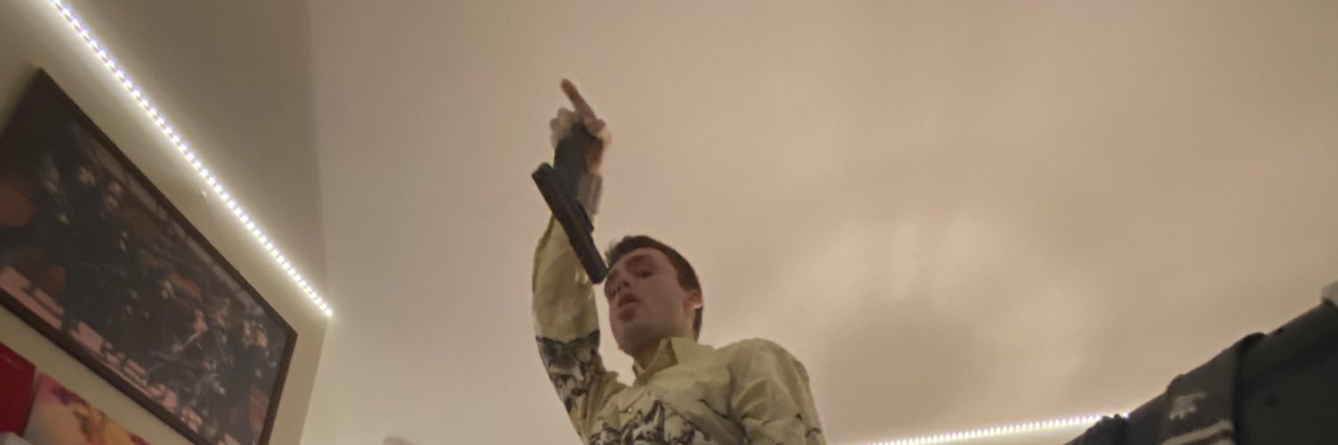 bootyschmoodle's profile banner image