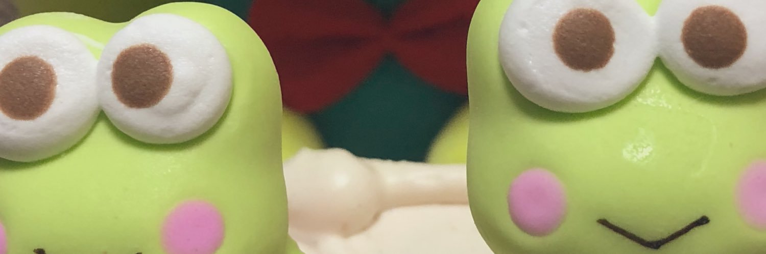 りり🐸 banner