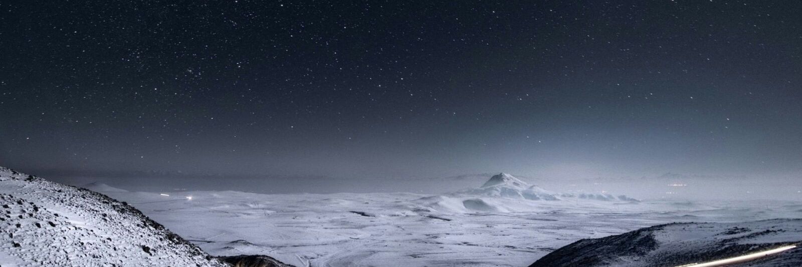 GonulDamlas's profile banner image