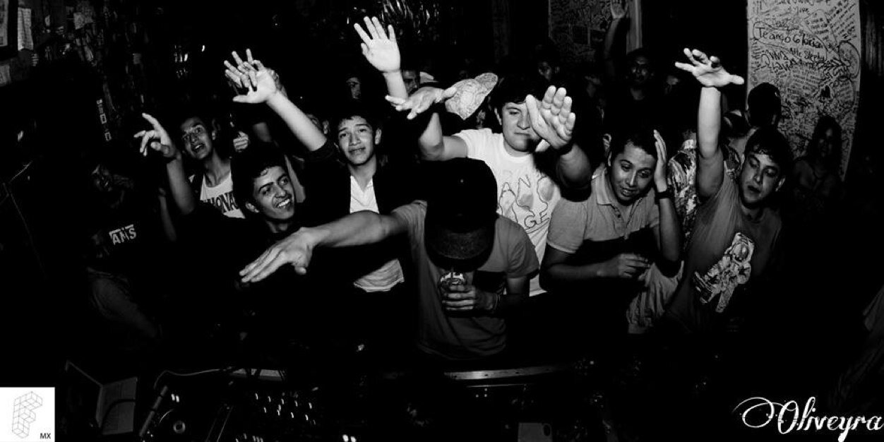 clapsnclaps's profile banner image