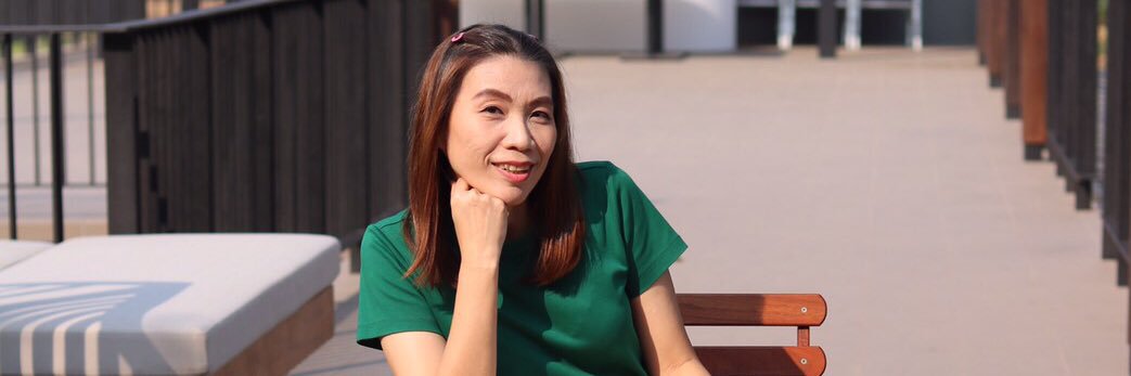 peepari's profile banner image