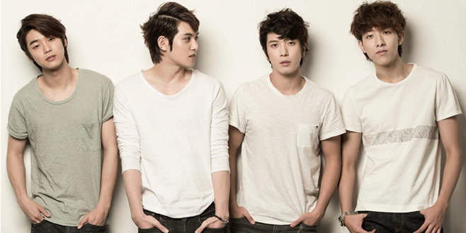 tan_xinyun's profile banner image
