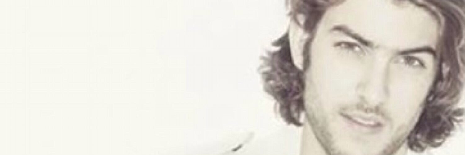 MundoGilovers's profile banner image