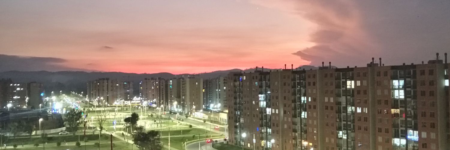 davenitri's profile banner image