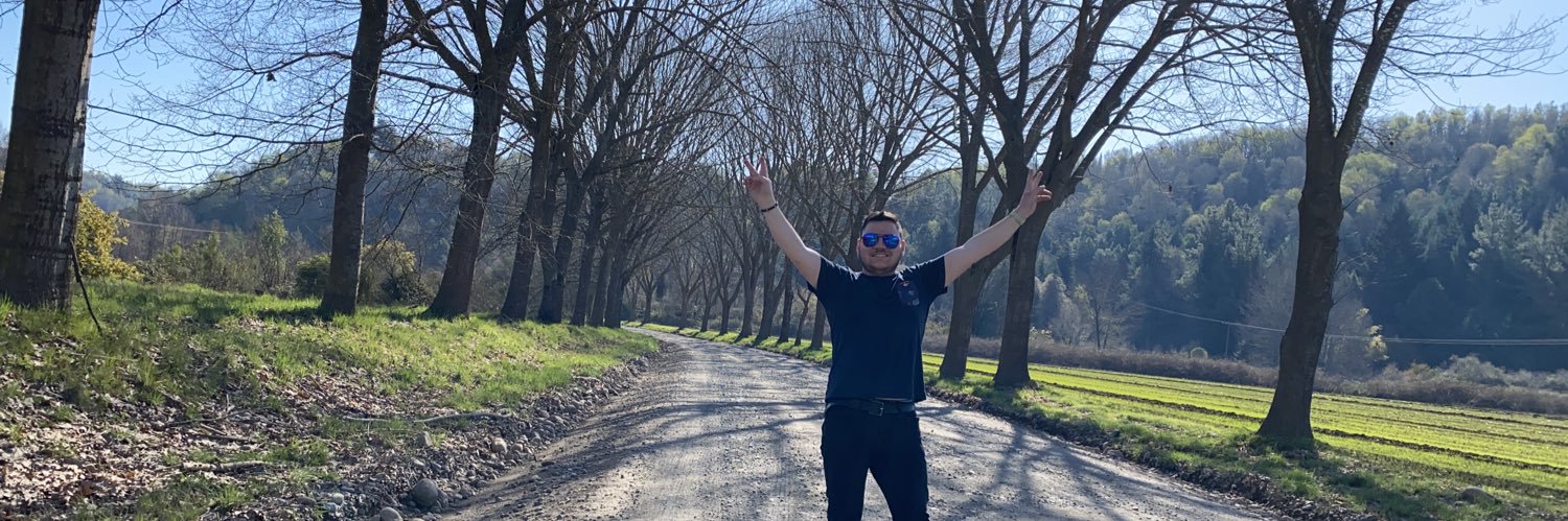 andyxq's profile banner image