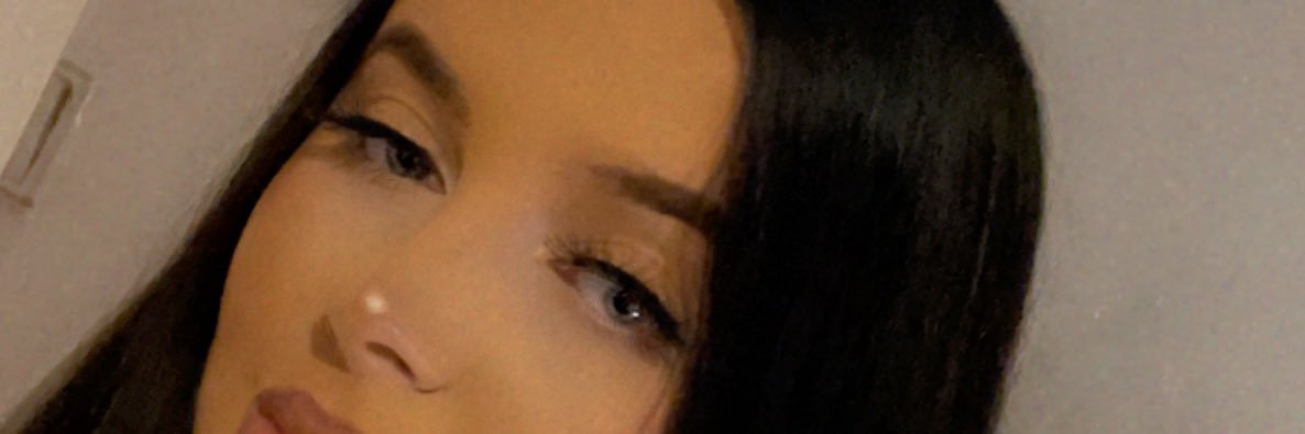 ameliashawx's profile banner image