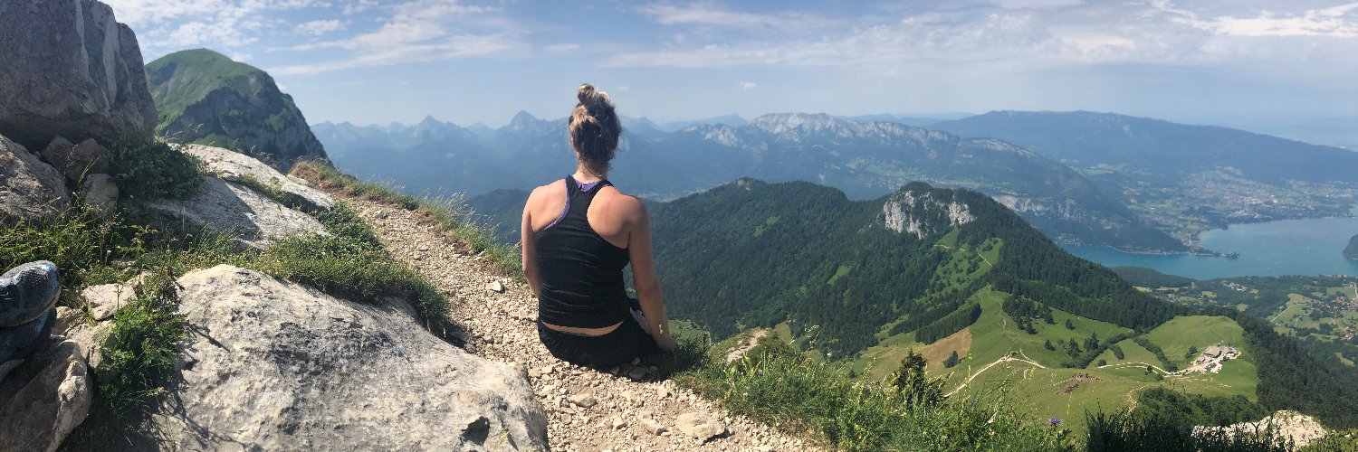 beccaruesch's profile banner image