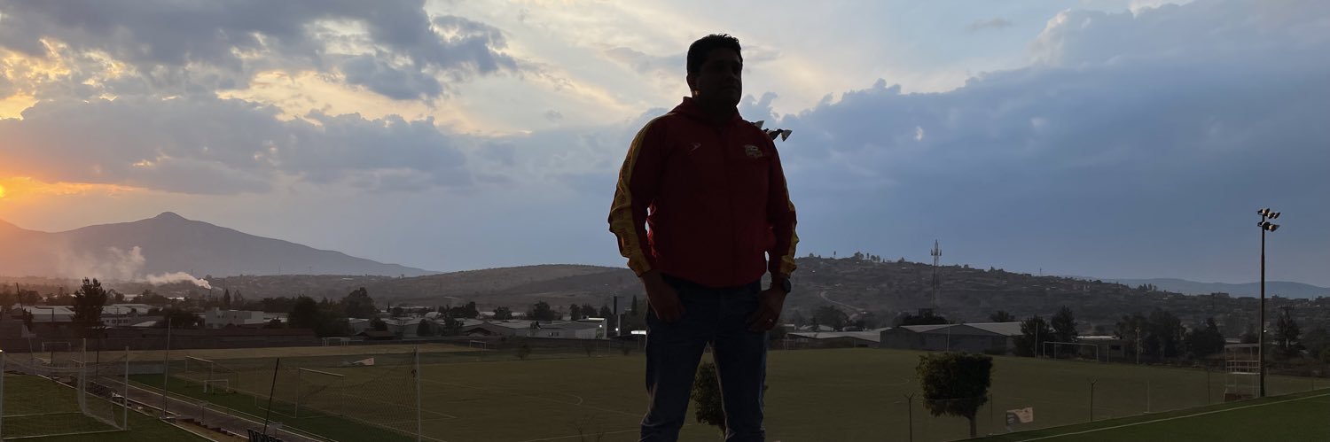 Luis EX 🏹🧩 banner