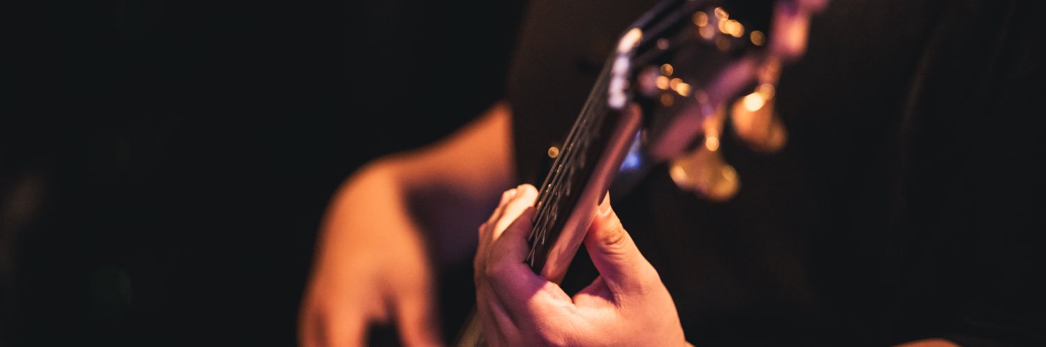 bear@COMMISSION OPEN🎸 banner