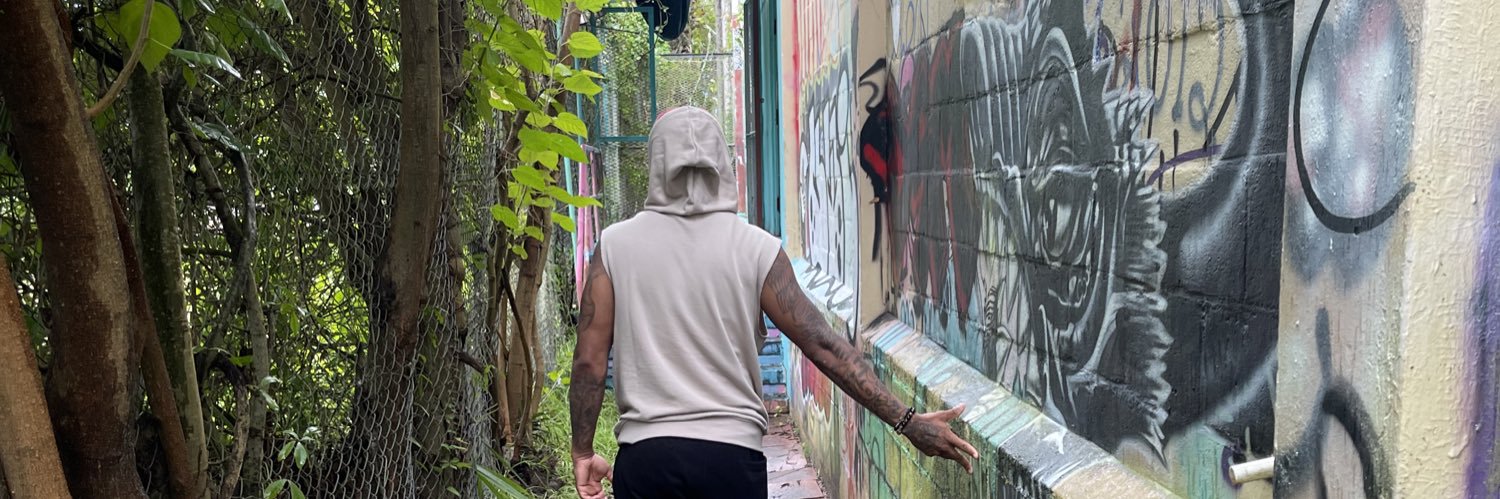 _Rayvon_'s profile banner image