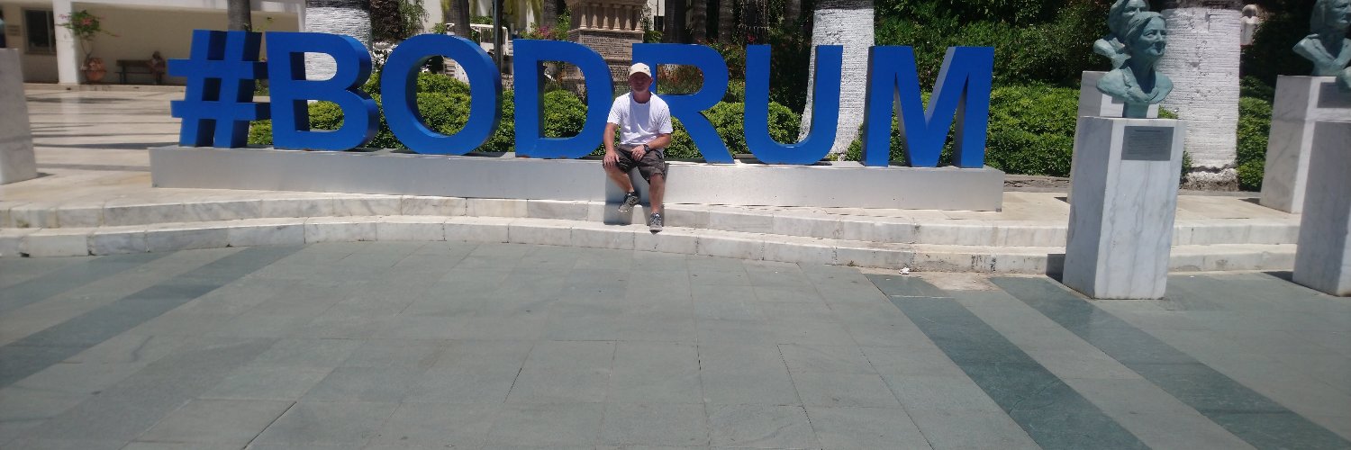 boredasout's profile banner image