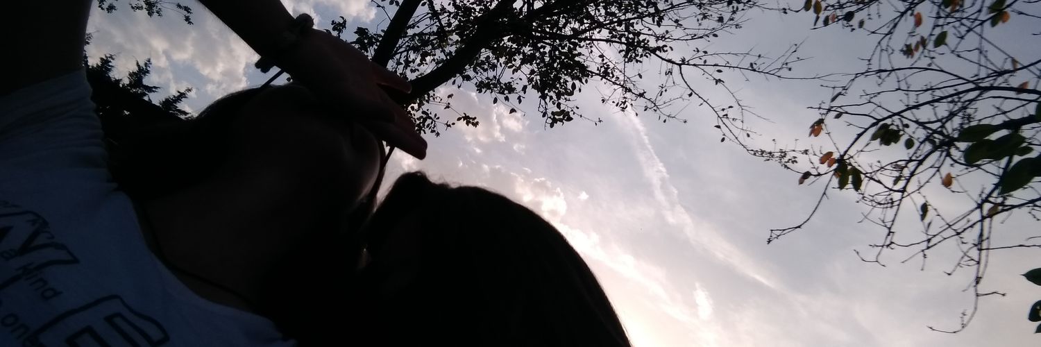 54Mihra's profile banner image