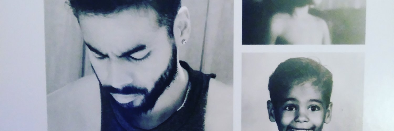 rosewitnothorns's profile banner image