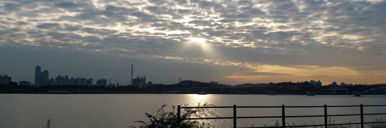 ad_9611's profile banner image