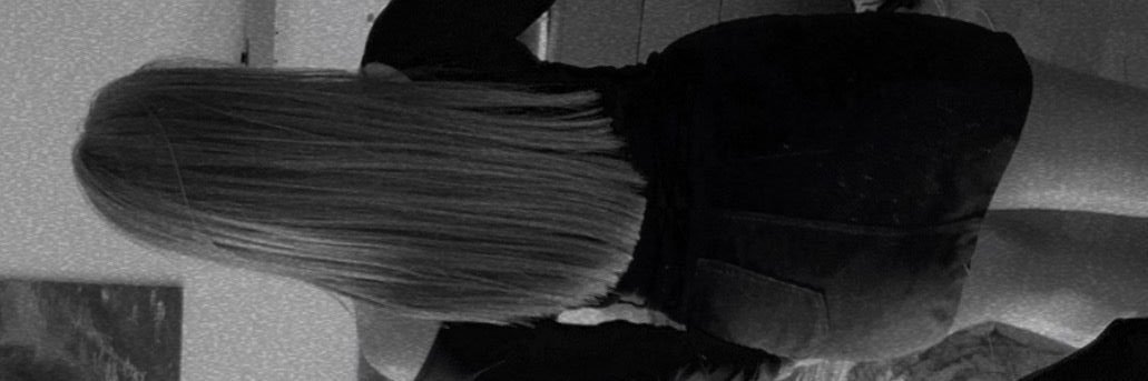 laurareais's profile banner image