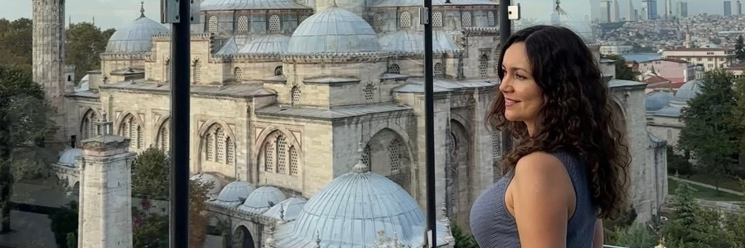 yvidalfer's profile banner image