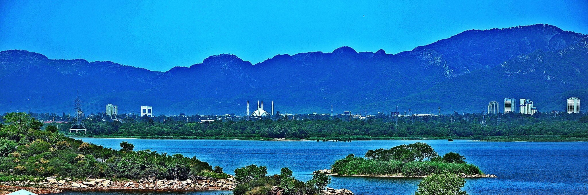 Global Shapers Islamabad banner